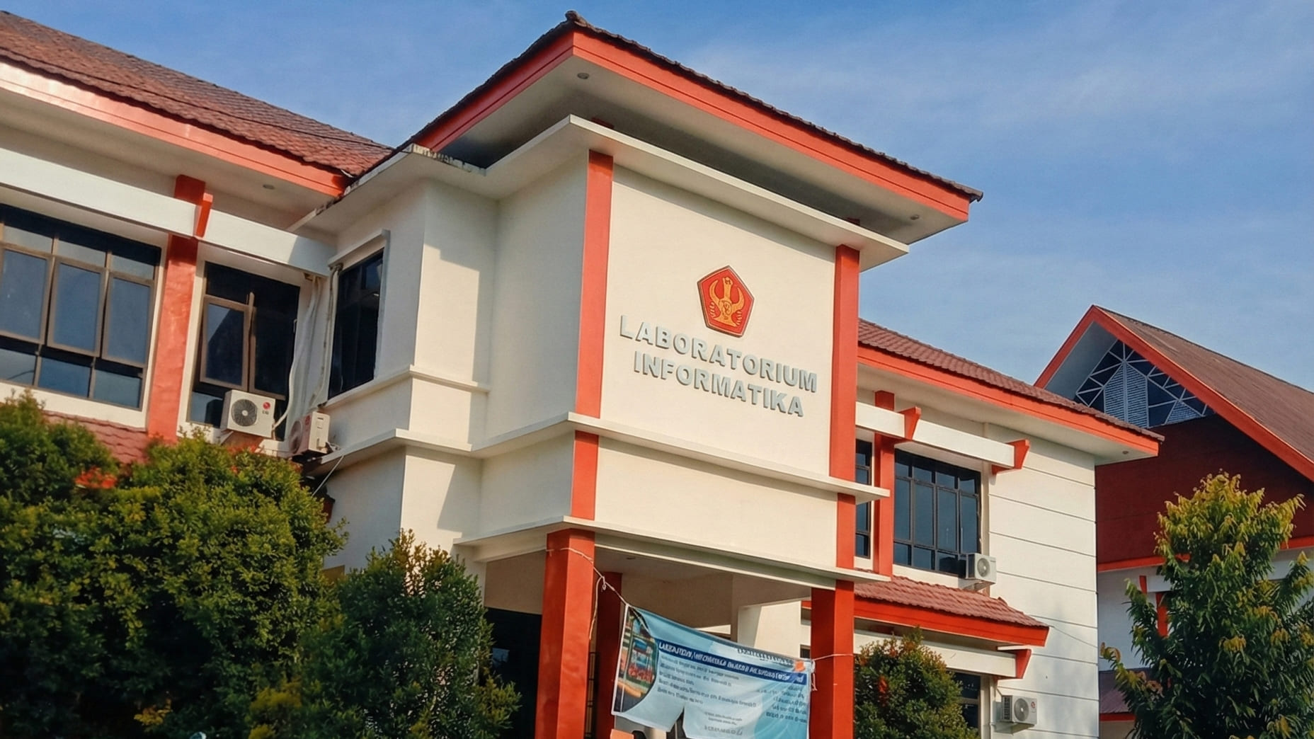 Membangun Masa Depan Digital